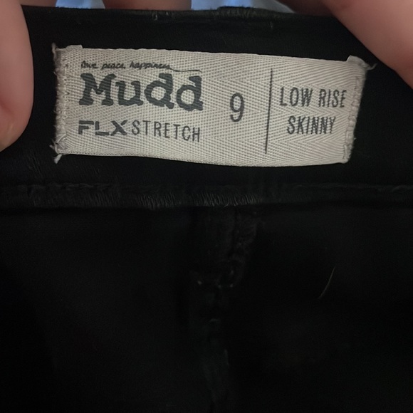 COPY - Low Rise Ripped Skinny Jeans - Picture 2 of 2